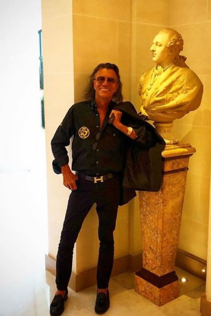 Η εξαφάνιση του Ηλία Ψινάκη την ώρα της πυρκαγιάς και ο καταιγισμός ερωτήσεων από δημοσιογράφο!