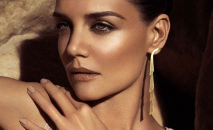 5 βασικά προϊόντα μακιγιάζ για το απόλυτο bronze look!