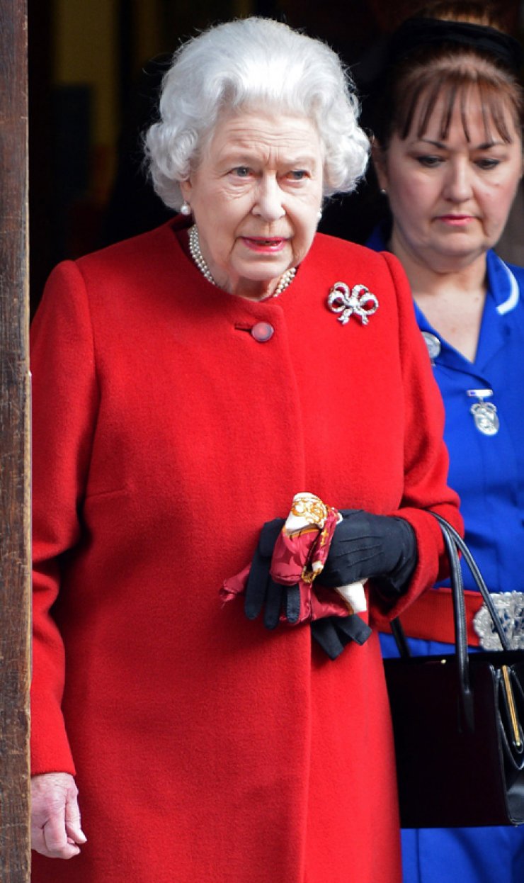 H Βασίλισσα Ελισάβετ ετοιμάζει fashion show!