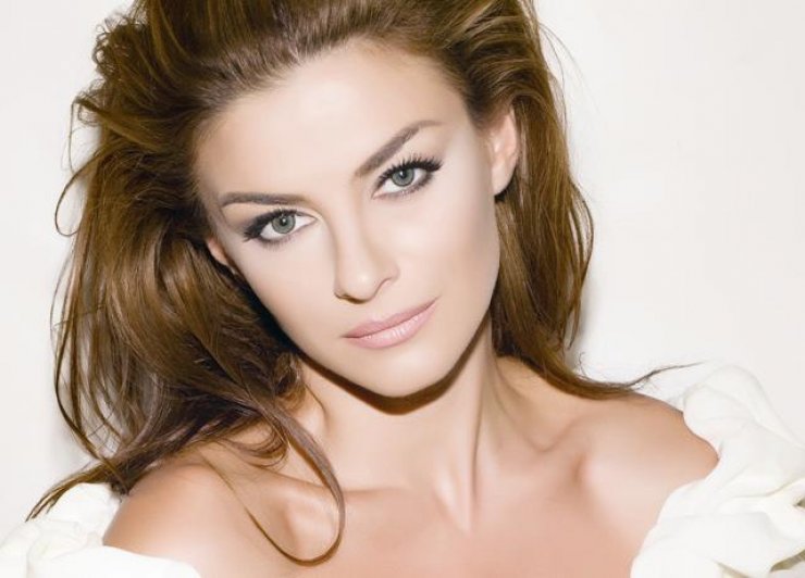 Ramona Filip Τορναρίτη: Η νέα στυλιστική εμφάνιση με τα εκατοντάδες likes