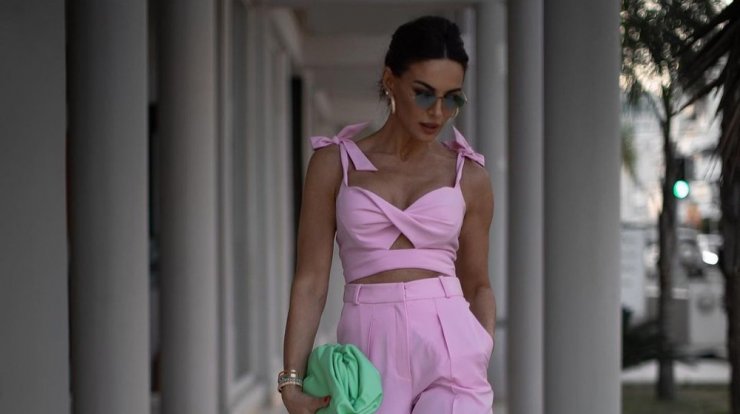 Βρήκαμε το απόλυτο summer party dress της Ramona Filip
