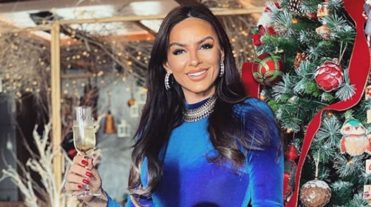 Ramona Filip: Το afternoon tea που διοργάνωσε σε γιορτινή διάθεση! [εικόνες]