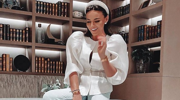 To colour block φόρεμα της Ramona Filip που θέλουμε τώρα