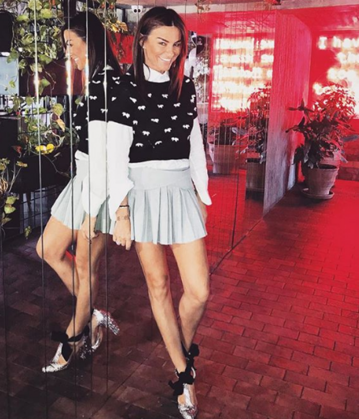 Η πιο cool μαμά! Δείτε τη Ramona Filip να χορεύει "Macarena" στο παιδικό πάρτι του γιου της!