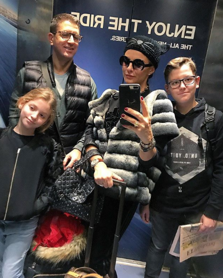 Ramona Filip – Χριστόφορος Τορναρίτης: Με τα παιδιά τους για σκι στην Ελβετία! [εικόνες]