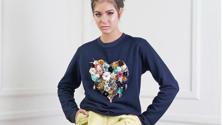 Blooming Hearts: Ανοιξιάτικη πνοή φέρνουν τα νέα μπλουζάκια της Ramon Filip