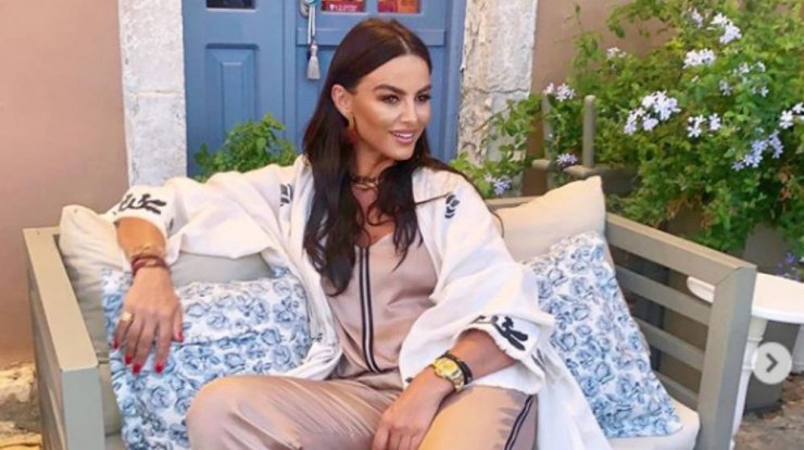 Ramona Filip: Δείτε τη φωτογραφία που προσπαθεί να κρύψει την κυτταρίτιδα της!