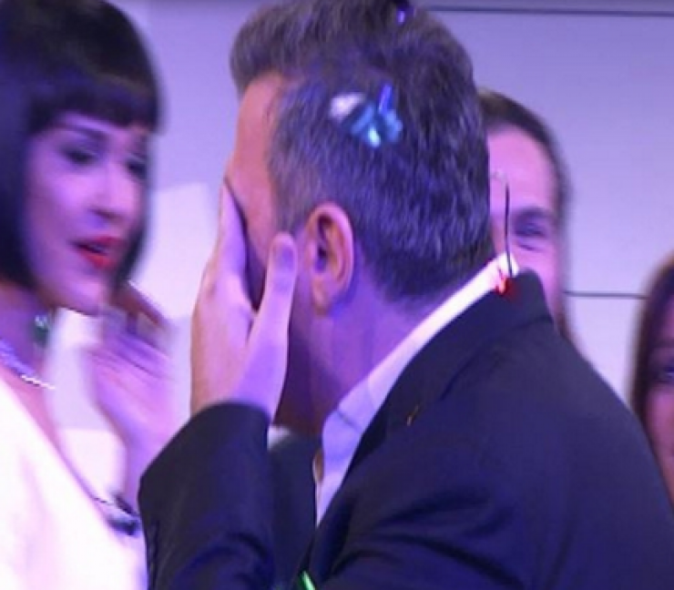 Δείτε για πρώτη φορά τη στιγμή που τραυματίστηκε στο μάτι ο Αντώνης Ρέμος