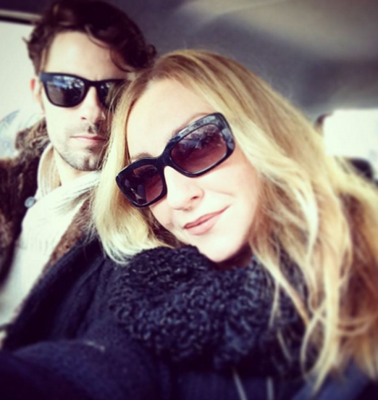 Ρούλα Ρέβη: Η φωτογραφία που πόσταρε καθώς θηλάζει το μωρό της!