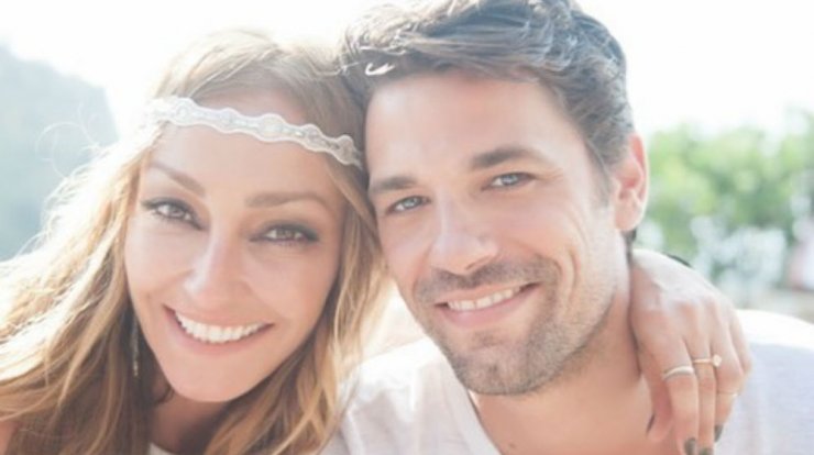 Τότσικας – Ρέβη: Τα παιδιά τους έγιναν πέντε και είδαμε τα πρόσωπά τους!