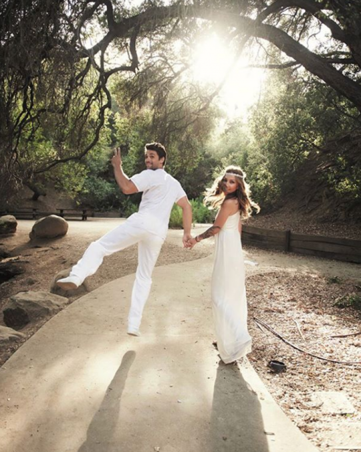 Απλά θεά! Οι αποστομωτικές απαντήσεις της Ρούλας Ρέβη για τη διαφορά ηλικίας με το σύζυγό της!