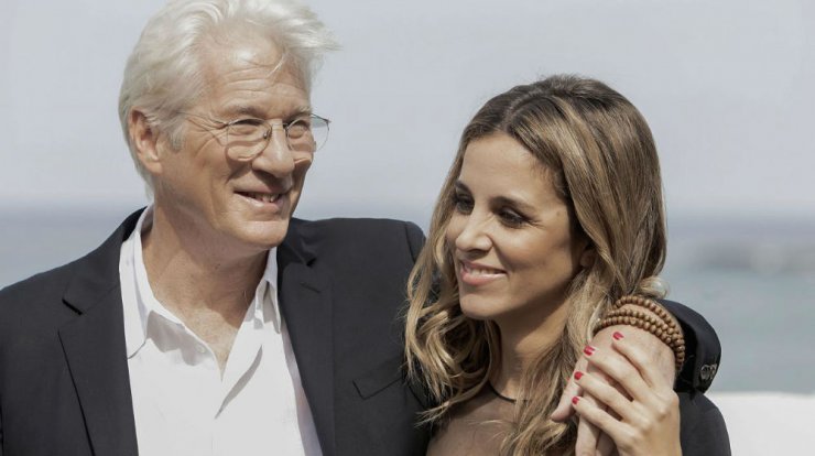 Richard Gere: Έγινε πατέρας για τρίτη φορά στα 70 του χρόνια κάτω από άκρα μυστικότητα!