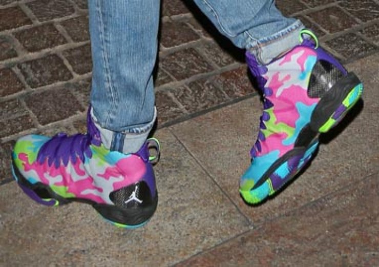 Η διάσημη που είναι κολλημένη με τα…Jordan [φώτος]