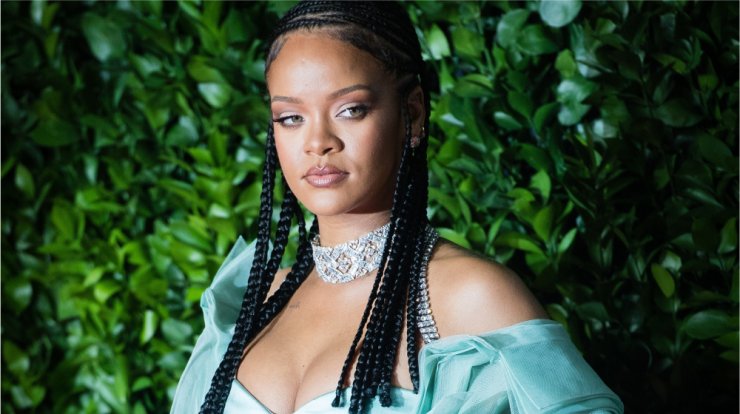 Rihanna: Με αυτόν τον rapper είναι σε σχέση - Δείτε τους να ποζάρουν μαζί [εικόνα]