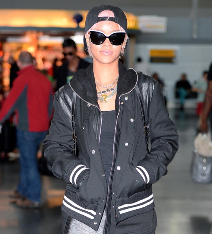 Η sporty εμφάνιση της Rihanna [εικόνες]