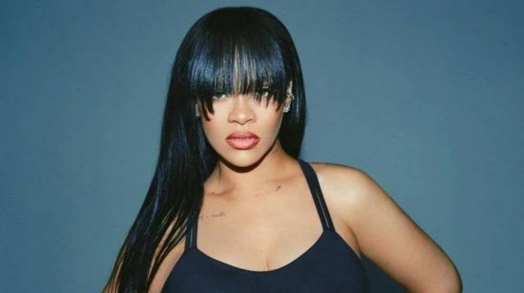 Rihanna: Οι πρώτες εικόνες στο σπίτι με τον νεογέννητο γιο της 