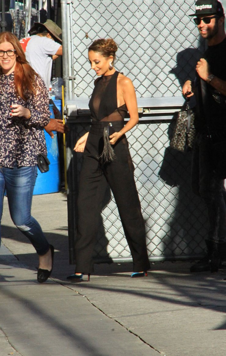 Wow! Είναι αυτή η Nicole Ritchie;