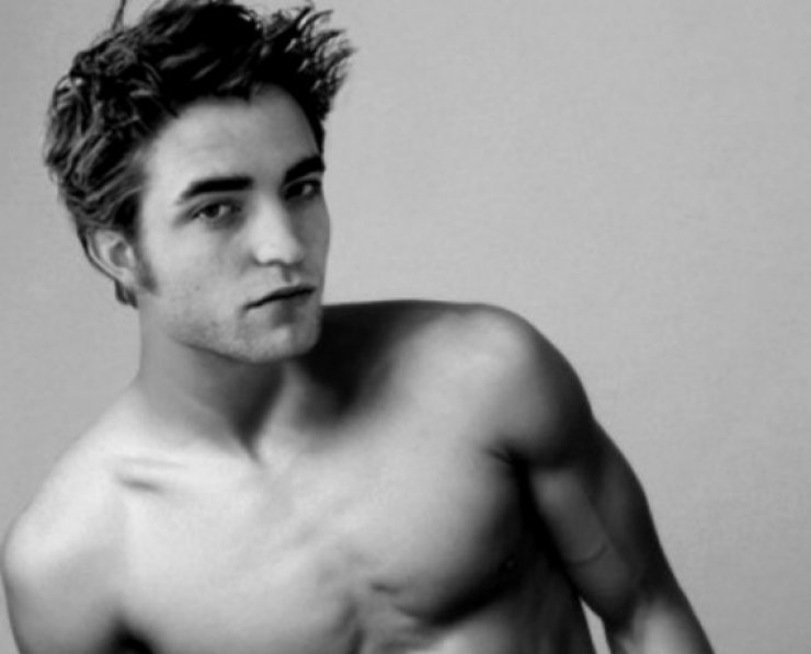 Υπερβολή: Για 9.5 εκ. ευρώ ο Ρόμπερτ Πάτινσον πέταξε τα ρούχα του!