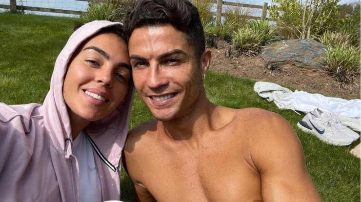 Cristiano Ronaldo - Georgina Rodríguez: Ο υπέροχος τρόπος που μας ανακοίνωσαν το φύλο των παιδιών που περιμένουν [βίντεο]