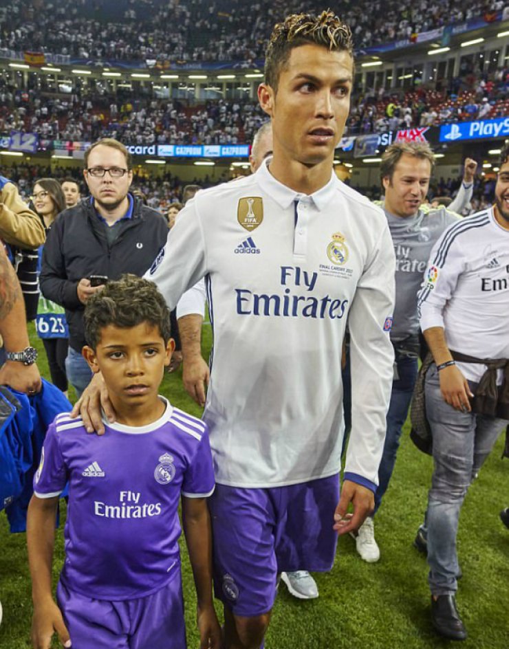 Ο Cristiano Ronaldo έγινε ξανά πατέρας – Απέκτησε δίδυμα!