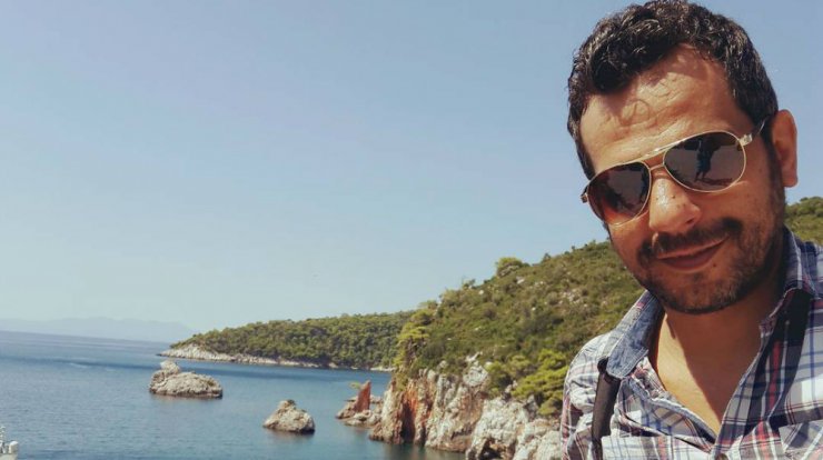 Ο Γιώργος Ρούσσος έτσι όπως δεν τον έχουμε ξαναδεί! [βίντεο]