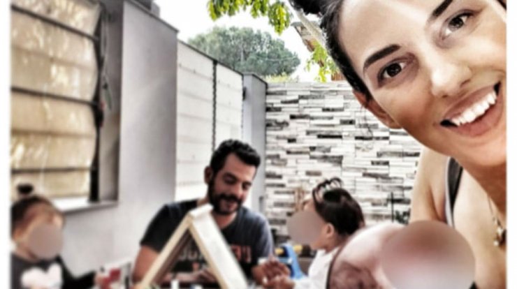 Γιώργος Ρούσσος – Νατάσα Τούρζα: Η βάφτιση του γιου τους "κεκλεισμένων των θυρών"