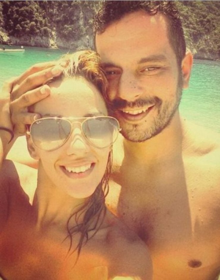 Γιώργος Ρούσσος: Η έκπληξη για τα γενέθλια της αρραβωνιαστικιάς του! [βίντεο]