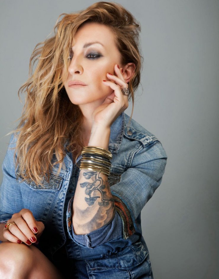 Ρούλα Ρέβη: Μας καλημέρισε φωτογραφίζοντας το προσωπάκι του μωρού της!