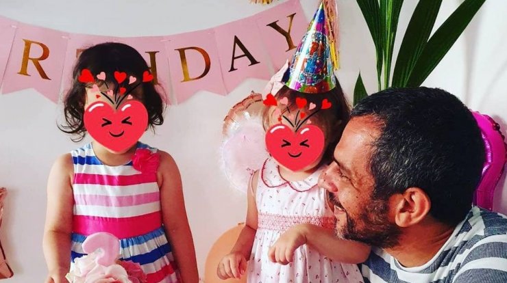 Γιώργος Ρούσσος: Η επίσκεψη των παιδιών του στο ραδιόφωνο! [εικόνα]