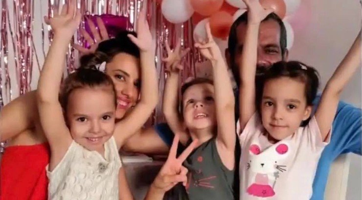 Γιώργος Ρούσσος – Νατάσα Τούρζα: Οι δίδυμες κόρες τους έγιναν 5 ετών! [εικόνες]