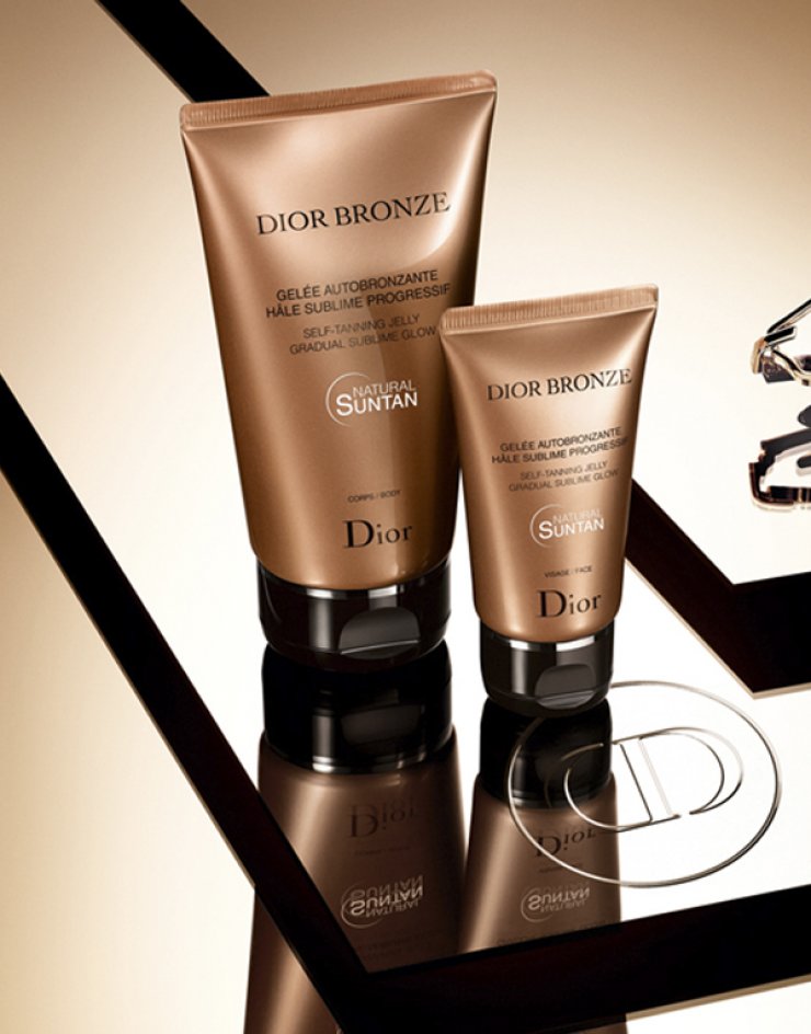 Συμβουλές εφαρμογής της νέας συλλογής Dior Bronze Self - Tanner για τέλειο φυσικό μαύρισμα χωρίς ήλιο