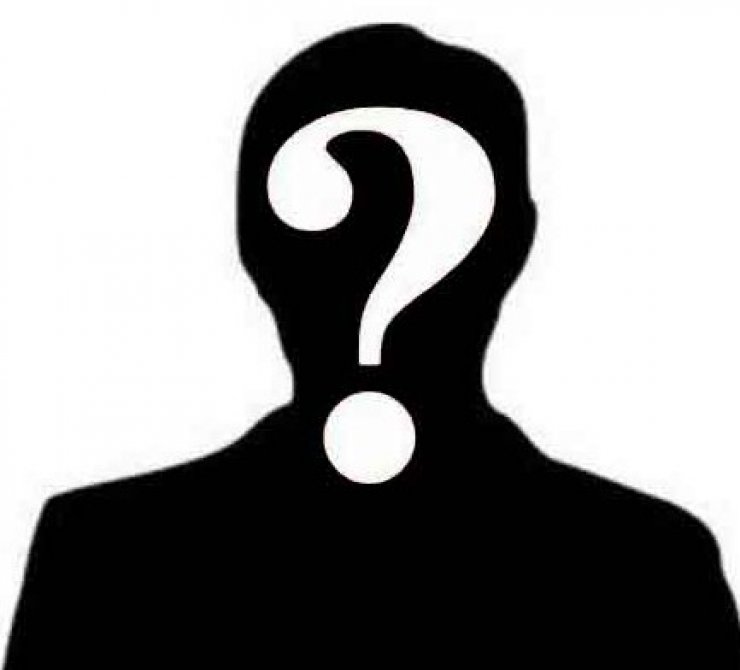 Ποιος γοητευτικός ηθοποιός περνάει μια δροσερή μέρα στα Πυργά;