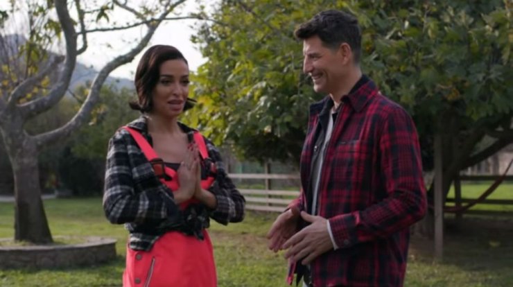 Ρουβάς - Φουρέιρα: Δείτε τους την ώρα που αρμέγουν προβατίνες σε στάβλο [βίντεο]