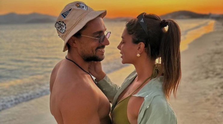 Σάκης Κατσούλης – Μαριαλένα Ρουμελιώτη: Τους “τσακώσαμε” στη Λάρνακα [εικόνες]