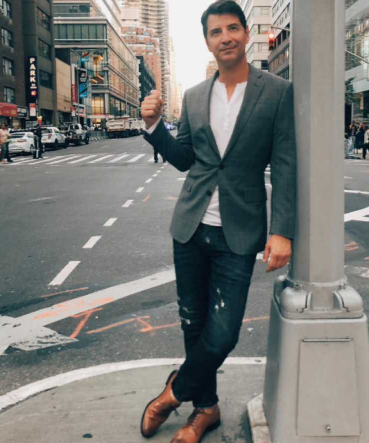 Δεν υπάρχει αυτή η ομορφιά! Ο Σάκης  Ρουβάς σε βρεφική ηλικία!