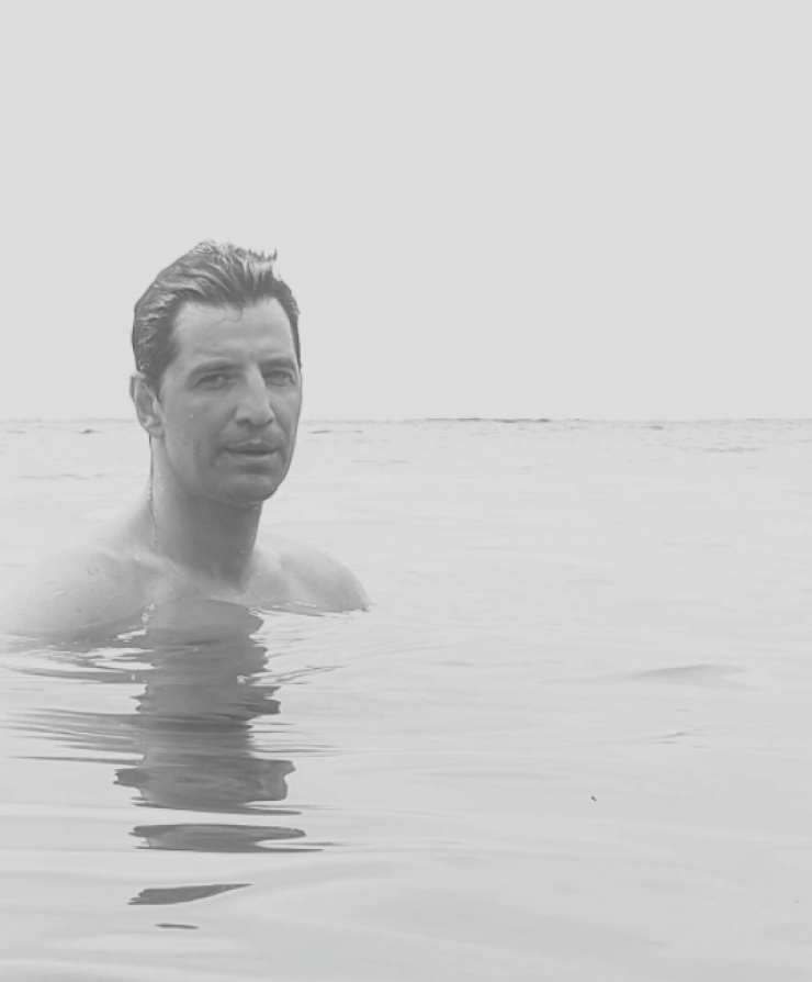 Κι όμως! Σάκης Ρουβάς: Ταξίδεψε ξανά για τον Άγιο Δομίνικο!