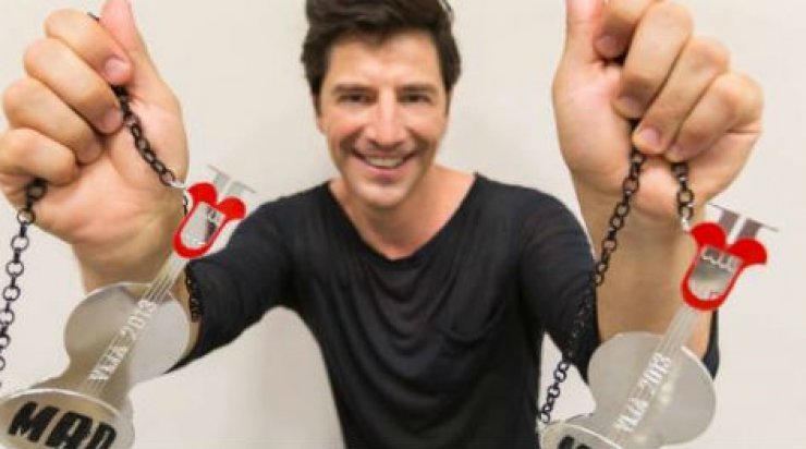 Το μήνυμα του Σάκη Ρουβά στους θαυμαστές του