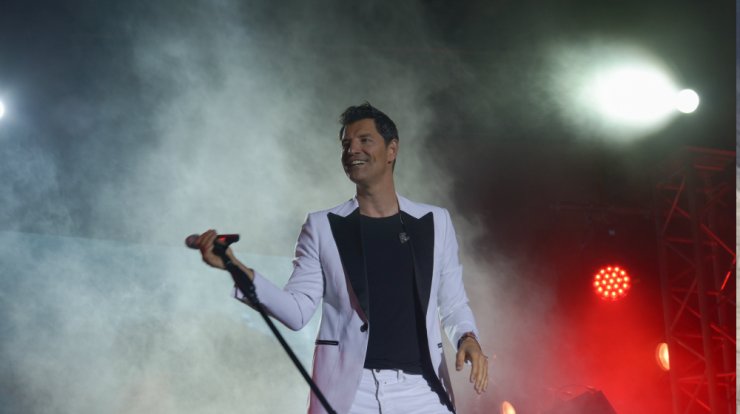 Δείτε που βρέθηκε ο Σάκης Ρουβάς αμέσως μετά την παρουσίαση προγραμμάτων του ΣΙΓΜΑ! [εικόνα]