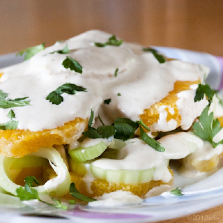 Σαλάτα με μαραθόριζα και πορτοκάλι