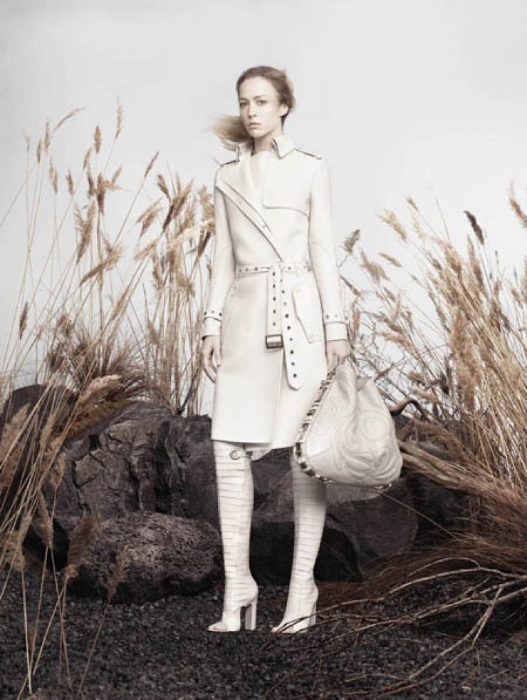 Η ανοιξιάτικη καμπάνια του οίκου Salvatore Ferragamo