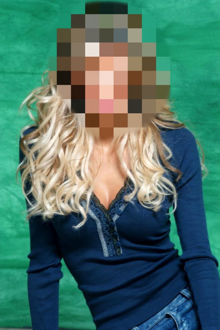 Πασίγνωστη Ελληνίδα εξομολογείται για πρώτη φορά τη διακοπή της εγκυμοσύνης της