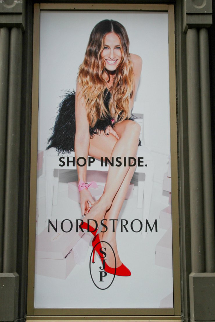 Διάσημη ηθοποιός έγινε και σχεδιάστρια παπουτσιών