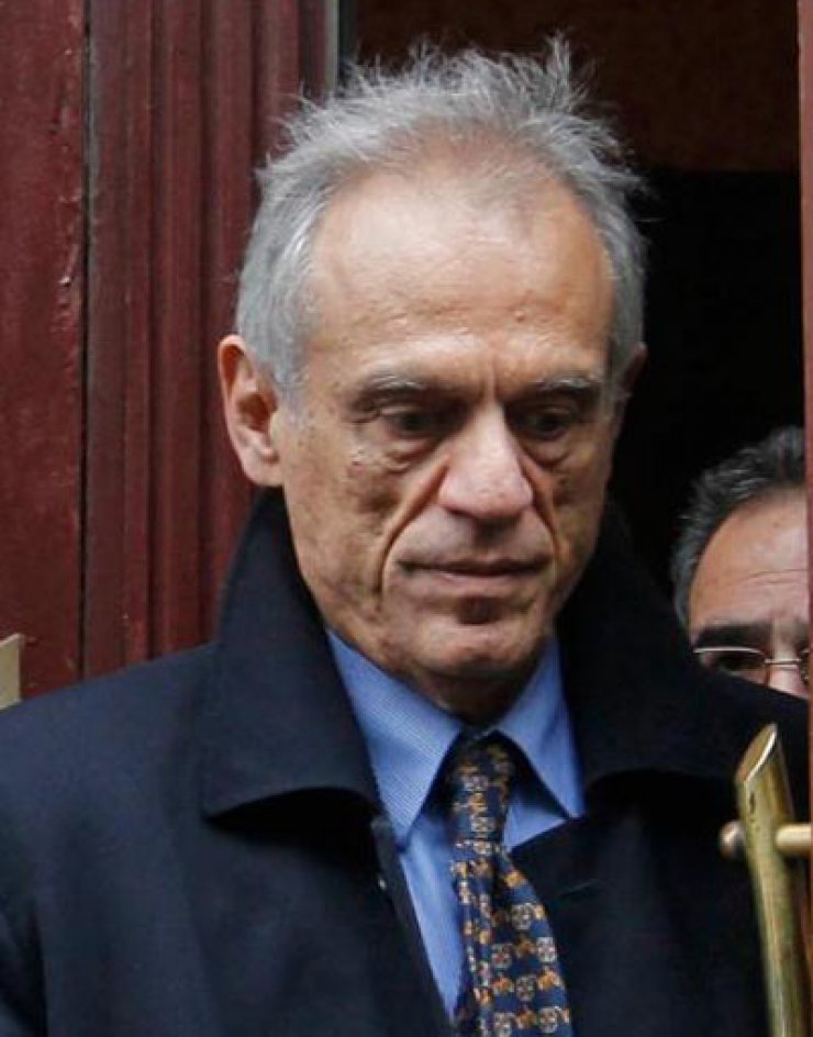 Παραίτηση Σαρρή. Προς μίνι ανασχηματισμό η κυβέρνηση