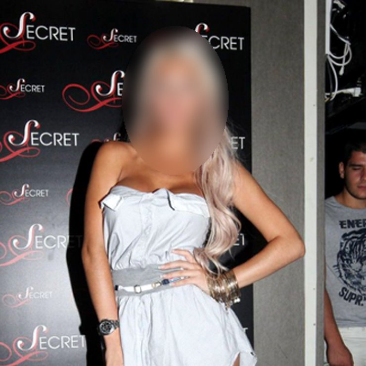 Φήμες την θέλουν έγκυο. Ποια είναι;  