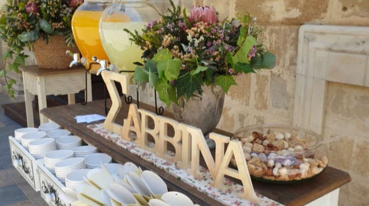 Ζευγάρι της κυπριακής showbiz βάφτισε την δύο ετών κορούλα του! [εικόνες]