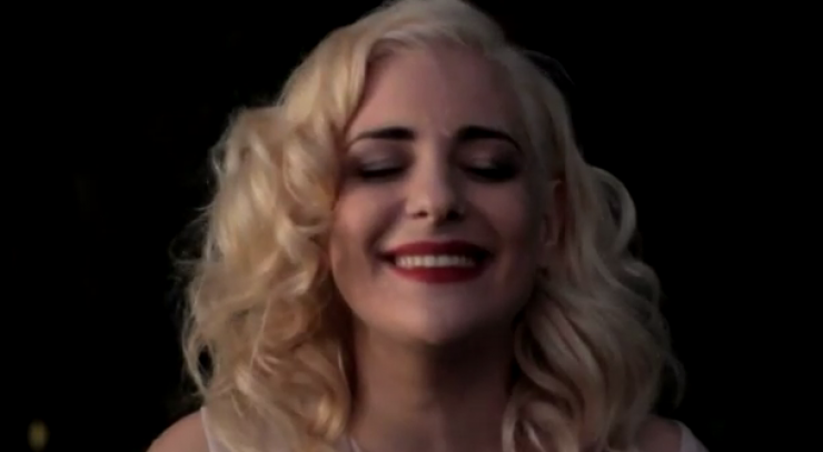 Το νέο clip της Νατάσσας Μποφίλιου