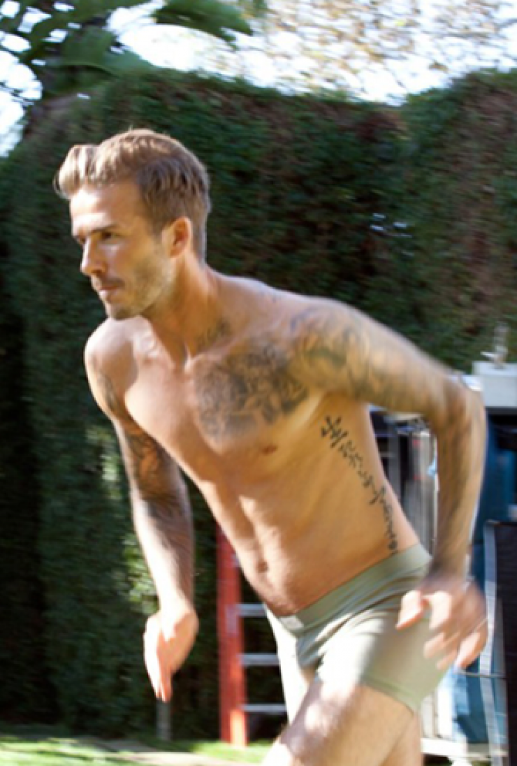 Ο David Beckham ημίγυμνος!