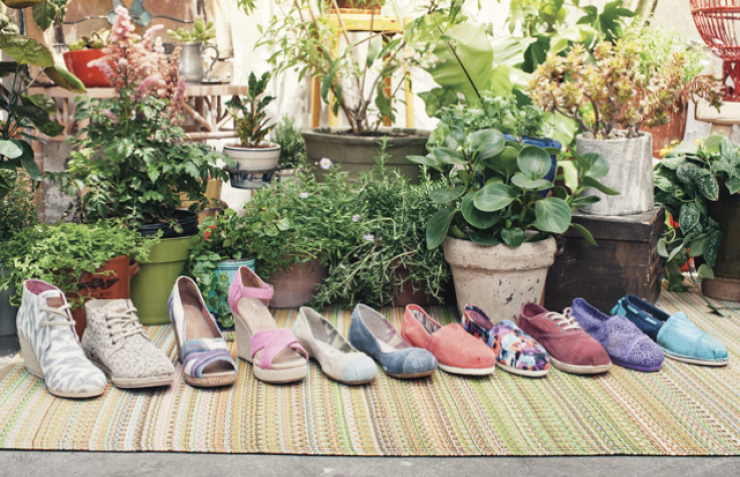 Νέα ανοιξιάτικη συλλογή Toms όλο χρώμα