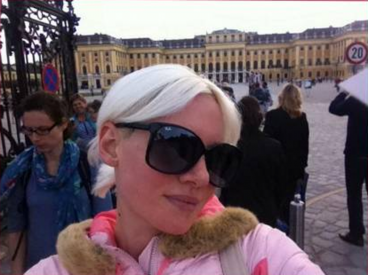 Τζούλια Αλεξανδράτου: Πόσταρε την ταυτότητά της στο facebook