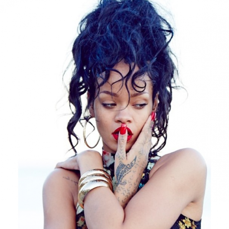 Η Rihanna φωτογραφίζεται στην Κρήτη